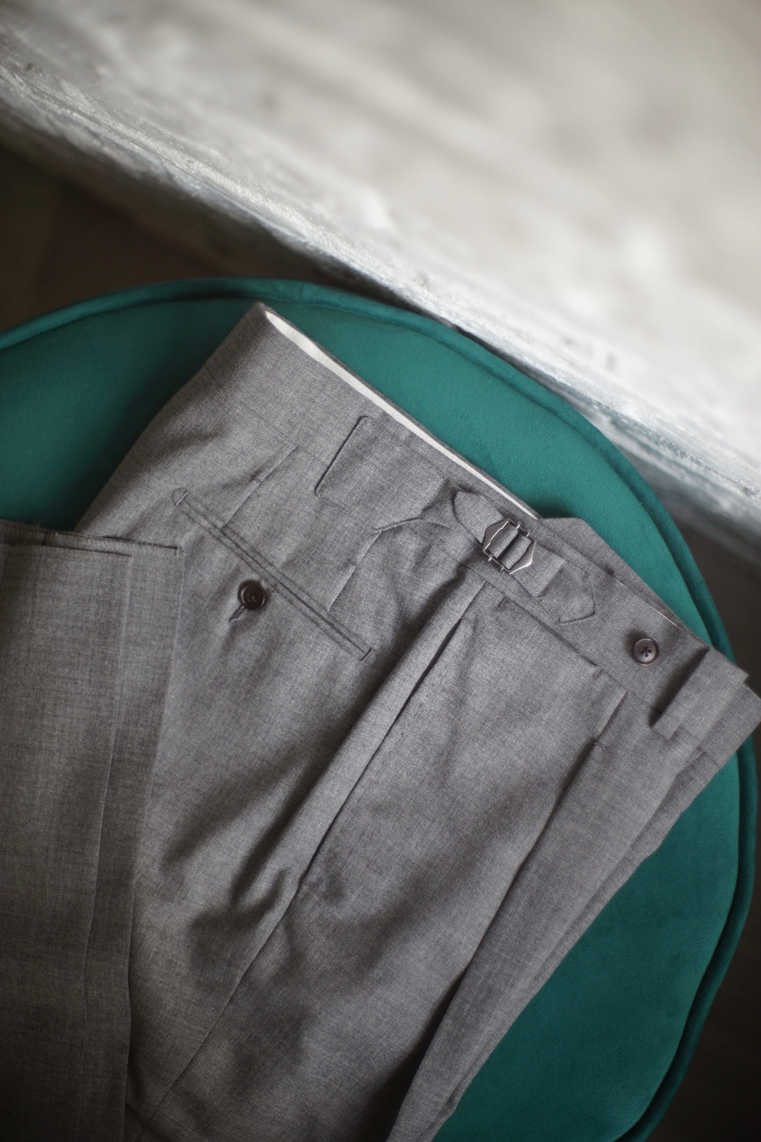 Fresco Light Single Pleated Trousers